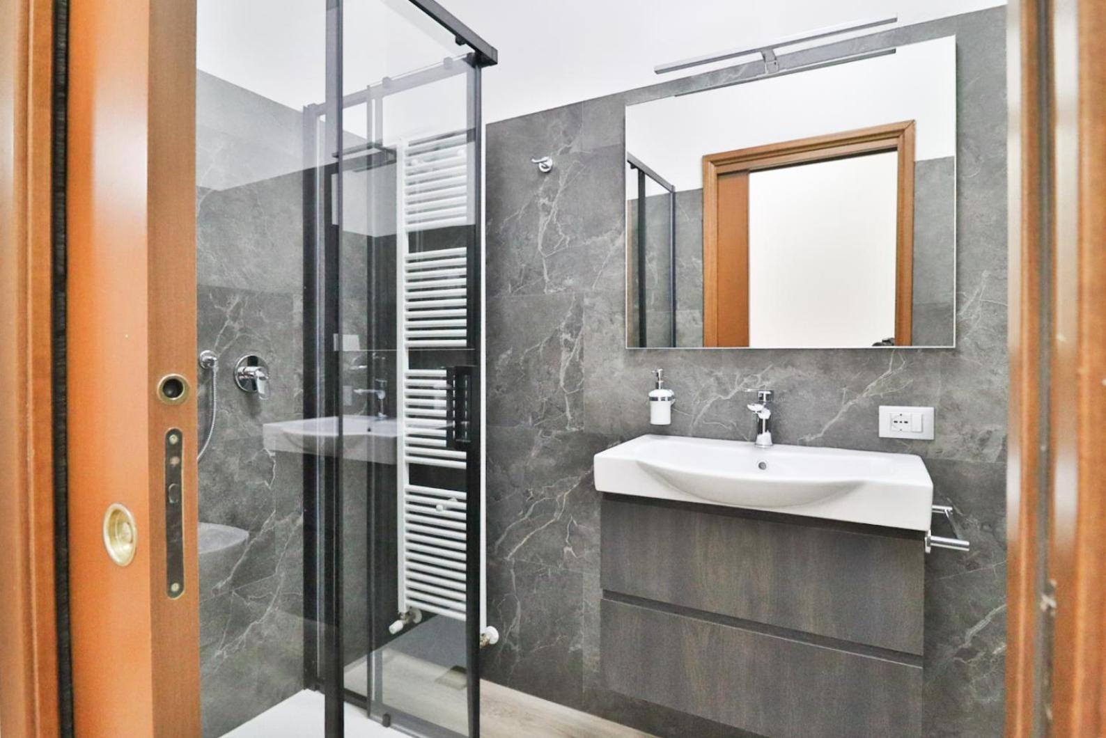 Biri'S House Apartman Reggio Emilia Kültér fotó